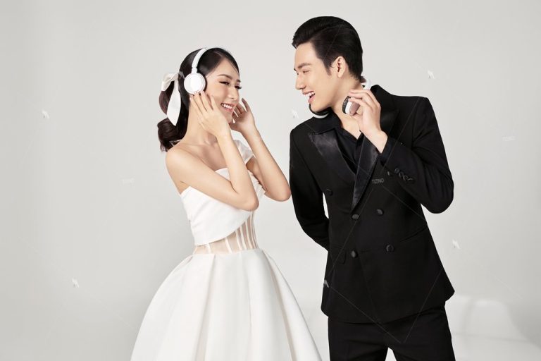 Bộ 30: Studio & Ngoại Cảnh Classic - Concept 1